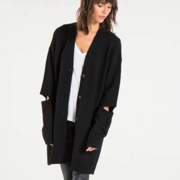 Closeout!▪️N: Philanthropy Bryant Cut Out Oversized Cardigan - Picture 9 of 9
